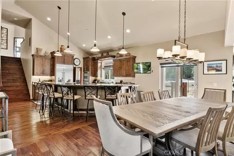 Dining - 858 Fox Tower Way, Big Bear Lake, CA 92315 photo 2 of 2