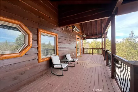 Exterior - 858 Fox Tower Way, Big Bear Lake, CA 92315 photo 5 of 17