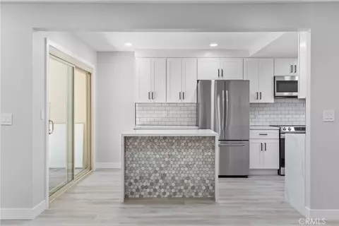 3008 Club House Cir, Costa Mesa, CA 92626