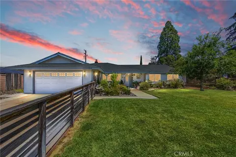 384 Sandalwood Dr, Calimesa, CA 92320