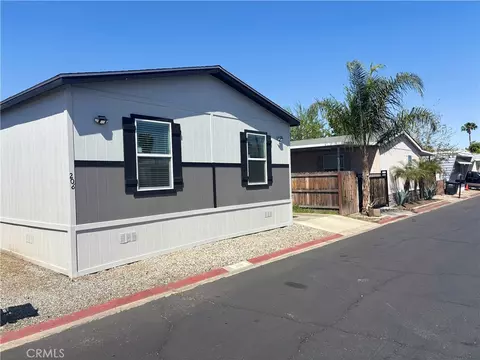 1097 N State St #206, Hemet, CA 92543