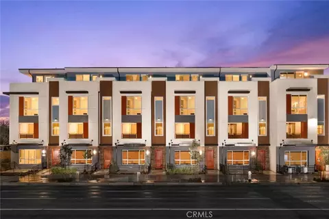 1810 E 1st St #160, Santa Ana, CA 92705