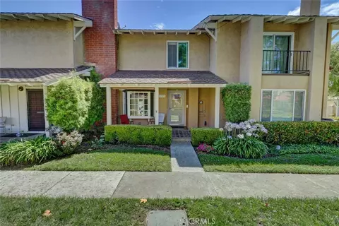 17077 Los Modelos St, Fountain Valley, CA 92708