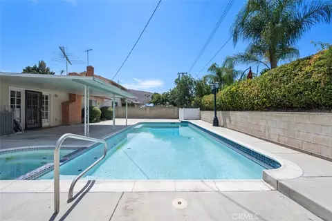 3636 Mapleleaf Dr, Riverside, CA 92503