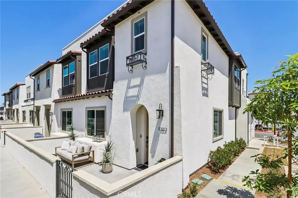  1305 Yannis Ct, El Cajon, CA 92019 photo 1