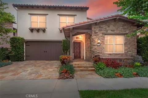 27 Looking Glass, Irvine, CA 92620