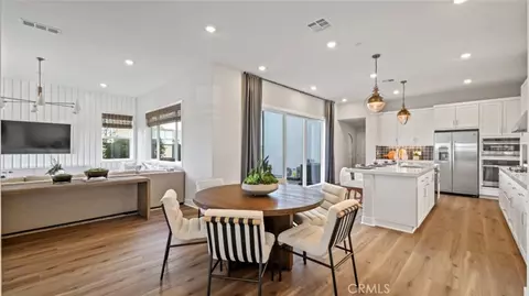 154 Billings, Irvine, CA 92618