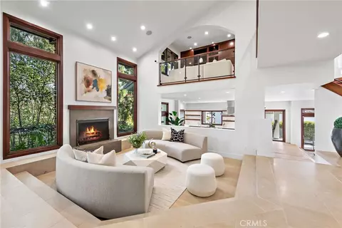 2907 Cliff Dr, Newport Beach, CA 92663