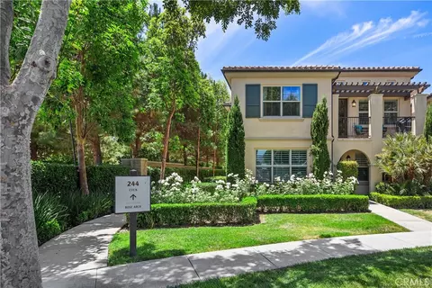 244 Rose Arch, Irvine, CA 92620