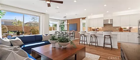 439 Snowdrop Ln, Santa Paula, CA 93060