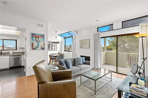 17641 Sergio Cir #203, Huntington Beach, CA 92647