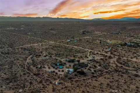 View/Area - 59427 La Crescenta Dr, Yucca Valley, CA 92284 photo 5 of 5