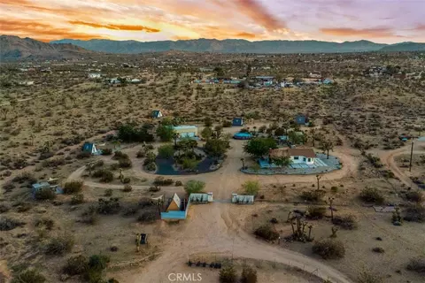 View/Area - 59427 La Crescenta Dr, Yucca Valley, CA 92284 photo 1 of 5