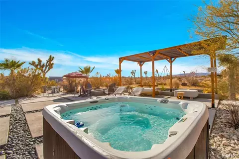 Exterior - 59427 La Crescenta Dr, Yucca Valley, CA 92284 photo 17 of 34
