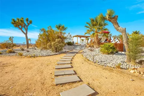 Exterior - 59427 La Crescenta Dr, Yucca Valley, CA 92284 photo 19 of 34