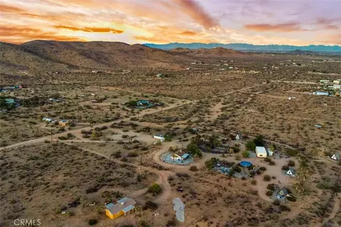 View/Area - 59427 La Crescenta Dr, Yucca Valley, CA 92284 photo 2 of 5