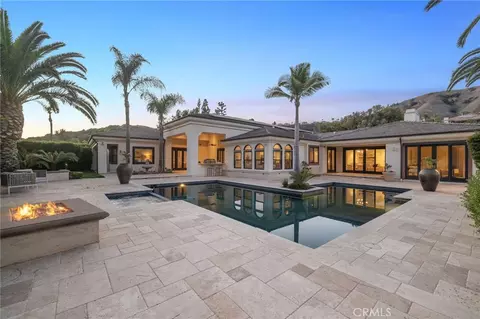 18812 Smoketree Cir, Villa Park, CA 92861