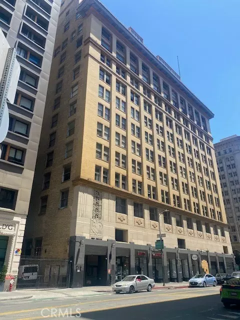 215 W 7th St #902, Los Angeles, CA 90014