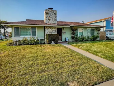 9461 Calla Cir, Fountain Valley, CA 92708