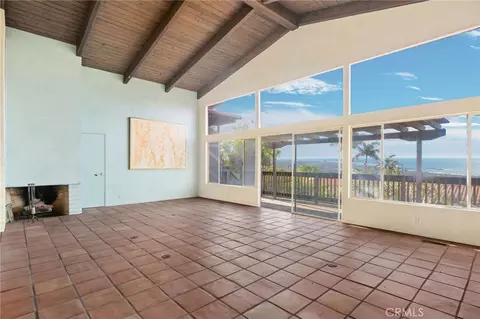 1806 Sunset Dr, Ventura, CA 93001