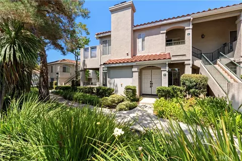 28 Sandpiper Ln, Aliso Viejo, CA 92656