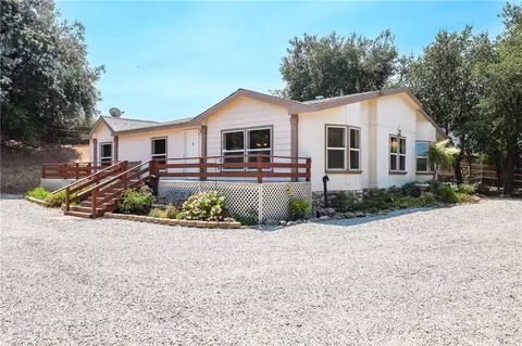 10880 Fox Springs Rd, Murrieta, CA 92562