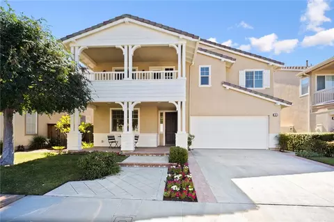 33 Grassy Knoll Ln, Rancho Santa Margarita, CA 92688
