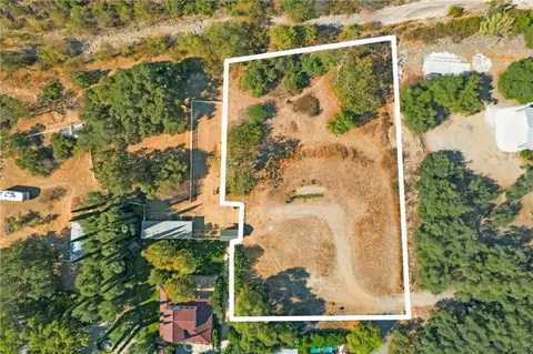 28052 Dalmatian, Silverado, CA 92676