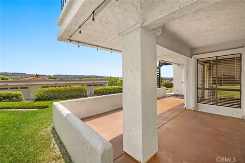 22422 Porreras #7, Mission Viejo, CA 92692