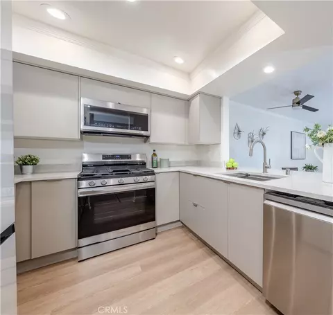1988 Junipero Ave #2, Signal Hill, CA 90755