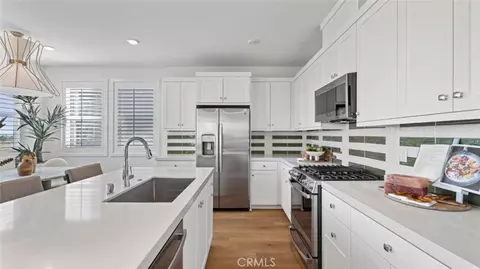 462 Lobata, Irvine, CA 92618