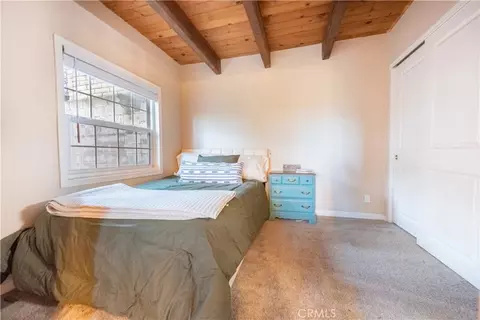 Bedroom - 23804 Lakeview Dr, Crestline, CA 92325 photo 3 of 12