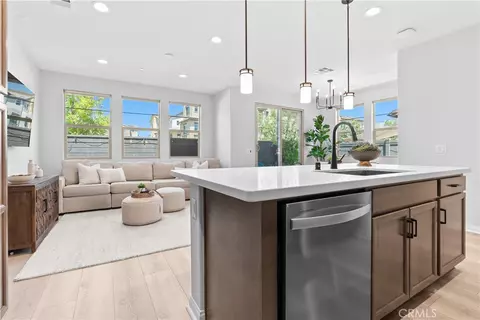 171 Moonflower, Rancho Mission Viejo, CA 92694