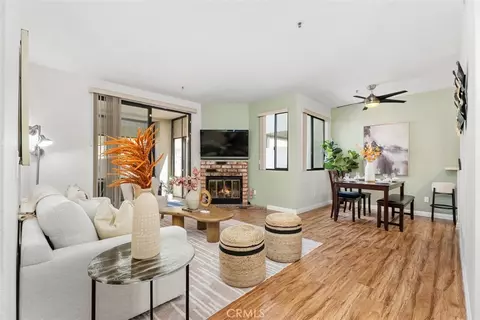 17722 Sergio Cir #CI104, Huntington Beach, CA 92647