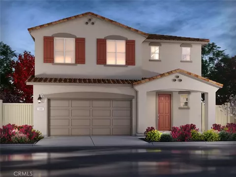 2040 Meyer Ln, Redlands, CA 92374