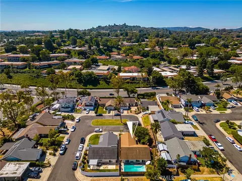 22656 Genova, Laguna Hills, CA 92653