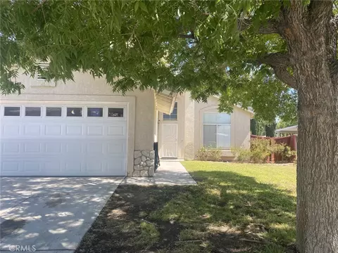 44632 Stillwater Dr, Lancaster, CA 93536