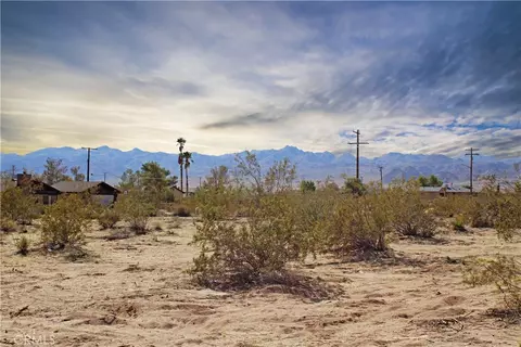 63480 Walpi Dr, Joshua Tree, CA 92252