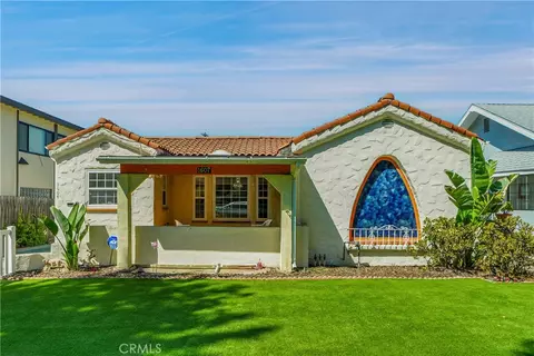 1607 Campus Rd, Los Angeles, CA 90041