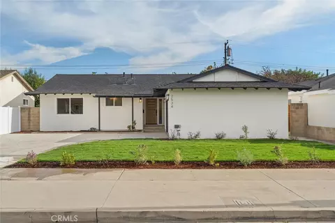 2534 E Hoover Ave, Orange, CA 92867