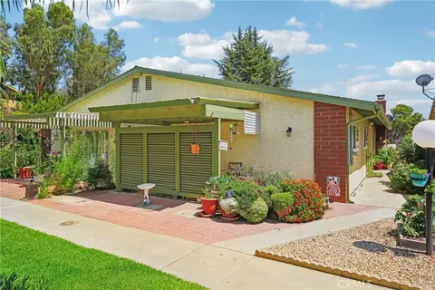 199 Summit View Dr #B, Calimesa, CA 92320