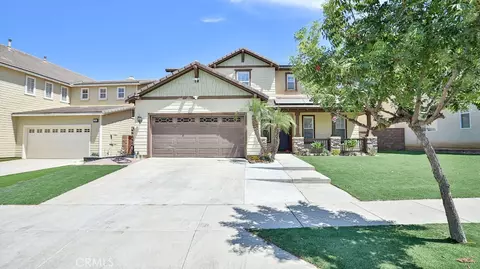 11068 Sweetgum St, Corona, CA 92883