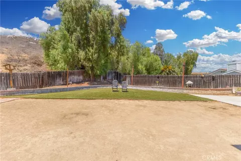 12011 Quantico Dr, Riverside, CA 92505 photo 51