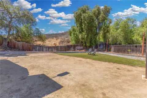 12011 Quantico Dr, Riverside, CA 92505 photo 48