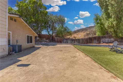 12011 Quantico Dr, Riverside, CA 92505 photo 49