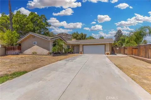 12011 Quantico Dr, Riverside, CA 92505 photo 3