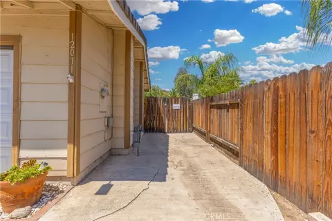 12011 Quantico Dr, Riverside, CA 92505 photo 4