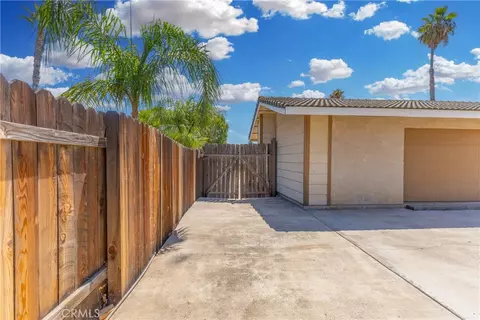 12011 Quantico Dr, Riverside, CA 92505 photo 45