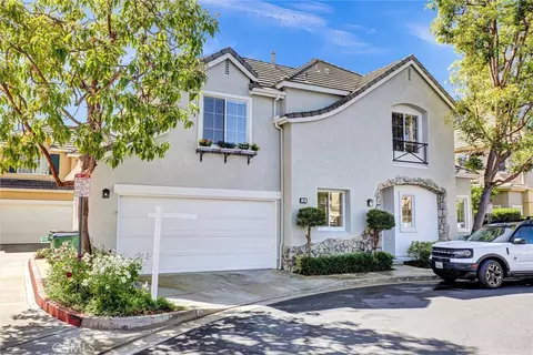 12 Poppyfield Ln, Rancho Santa Margarita, CA 92688