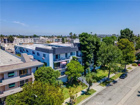 3641 E 1st St, Long Beach, CA 90803